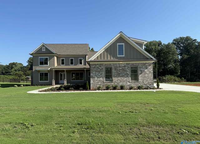 Property at 20805 Jeremiah Ln, Athens, AL 35611, 4 beds, 4.5 baths