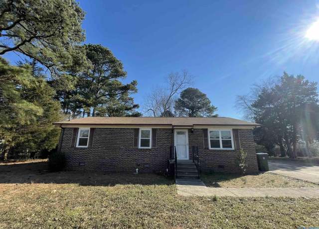 Property at 612 Walton Dr, Madison, AL 35758, 3 beds, 1 bath