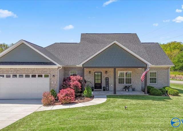 Property at 20 Betty Way, Scottsboro, AL 35769, 3 beds, 2 baths
