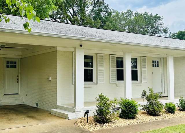 Property at 1207 Donna Ave, Decatur, AL 35601, 3 beds, 2 baths