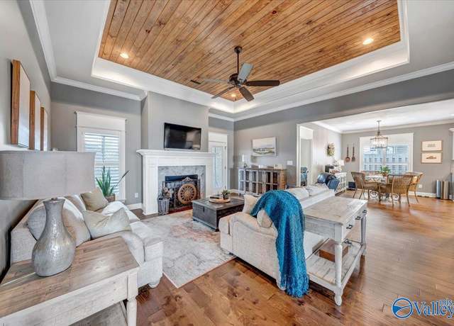 Property at 24193 Beacon Cir, Athens, AL 35613, 3 beds, 2 baths