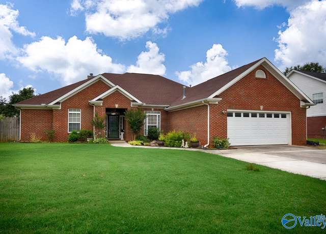 Property at 225 Park Stone Dr, Madison, AL 35758, 4 beds, 3 baths