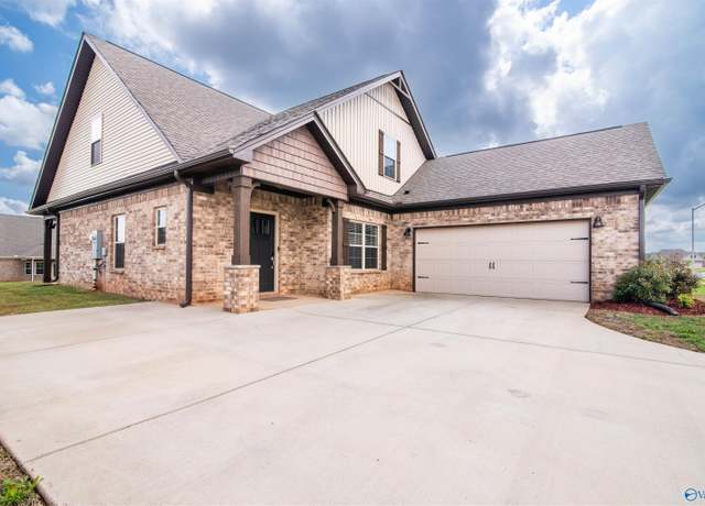 Property at 112 Fig Tree Rd, Meridianville, AL 35759, 3 beds, 2.5 baths