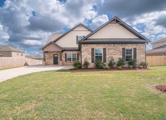 Property at 112 Fig Tree Rd, Meridianville, AL 35759, 3 beds, 2.5 baths