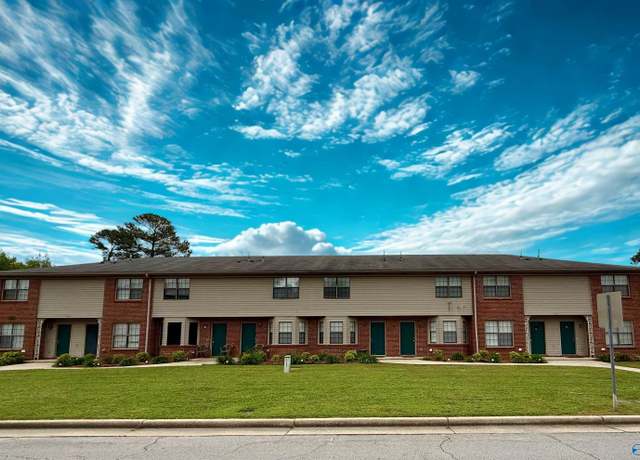 Property at 2419 Gaslight Pl SW Unit 1-4, Decatur, AL 35603, 8 beds, 6 baths