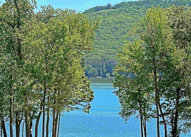 Property at 2042 Lookout Mountain Dr, Scottsboro, AL 35769