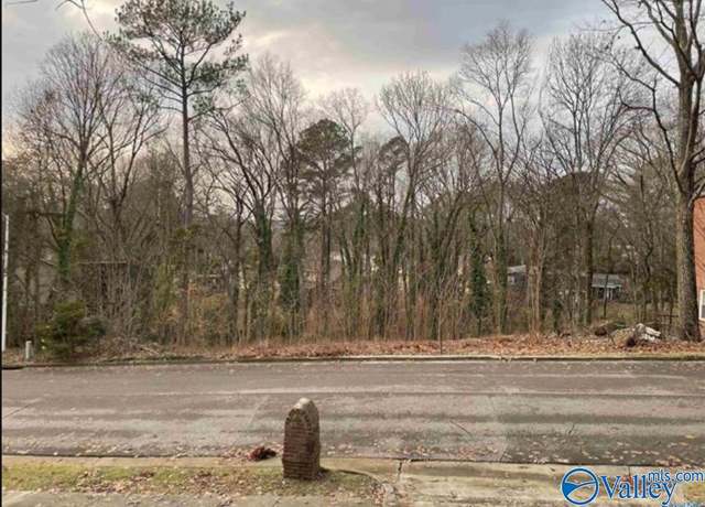 Property at 2621 Excalibur Dr, Huntsville, AL 35803