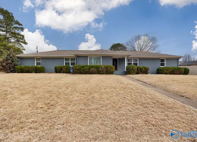Property at 7701 Ramada St SE, Huntsville, AL 35802, 3 beds, 2.5 baths
