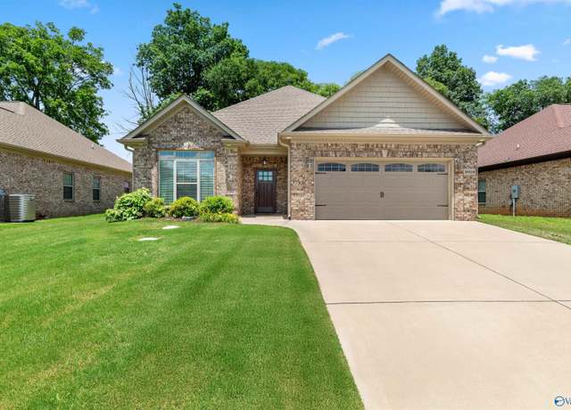 Property at 29039 Stonehenge Dr, Toney, AL 35773, 3 beds, 2 baths