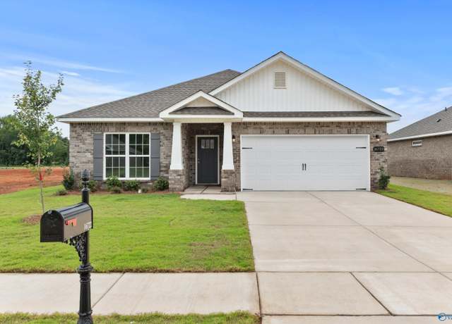 Property at 16722 Demi Dr, Athens, AL 35613, 4 beds, 2 baths