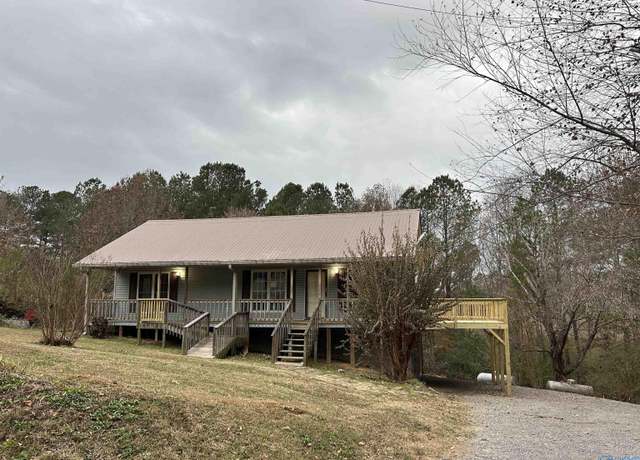 Property at 1544 County Road 573, Hanceville, AL 35077, 3 beds, 2 baths