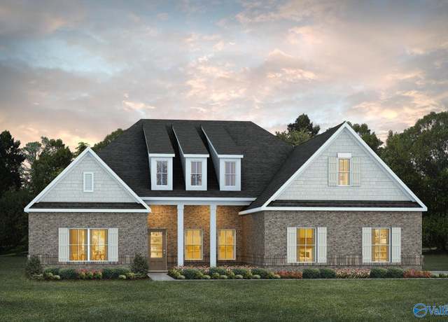 Property at 7507 Shelby Maples Dr SE, Owens Cross Roads, AL 35763, 4 beds, 3.5 baths