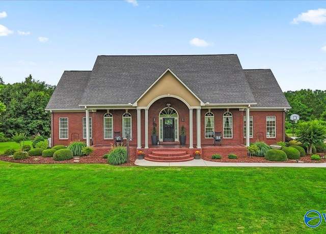 Property at 1081 County Road 190, Moulton, AL 35650, 5 beds, 3 baths
