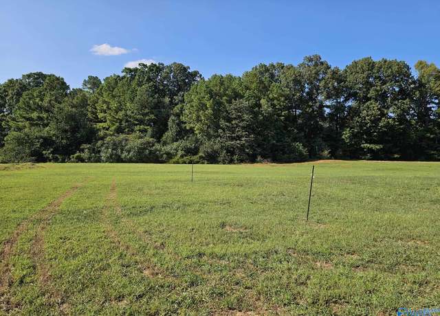 Property at 13891 Hatchie Ln, Athens, AL 35611