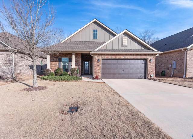 Property at 27452 Dieken Dr, Athens, AL 35613, 3 beds, 2 baths