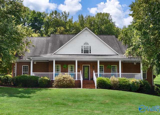Property at 414 Davis Hill Rd, Minor Hill, TN 38473, 4 beds, 3 baths