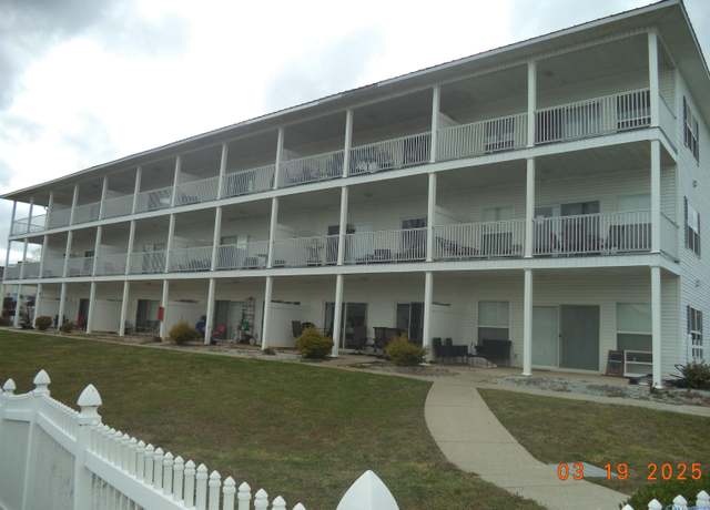 Property at 5799 Bay Village Dr #1002, Athens, AL 35611, 2 beds, 2 baths