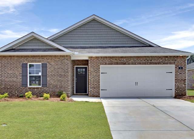 Property at 11 Moon Dr, Scottsboro, AL 35769, 3 beds, 2 baths