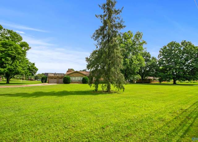 Property at 707 Winchester Rd NE, Huntsville, AL 35811, 3 beds, 2 baths