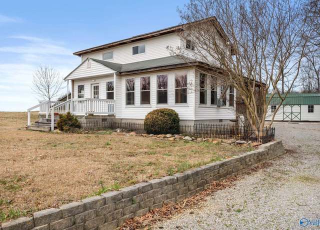 Property at 1748 Alabama Highway 157, Danville, AL 35619, 3 beds, 2.5 baths