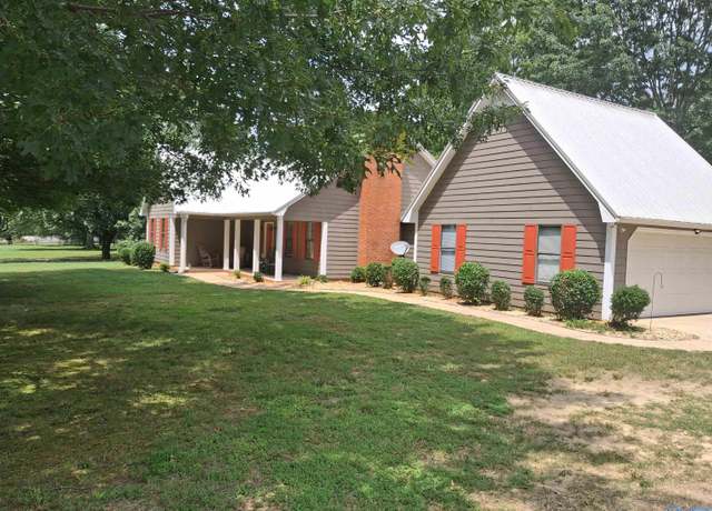 Property at 106 Wright Rd, Albertville, AL 35951, 3 beds, 2 baths