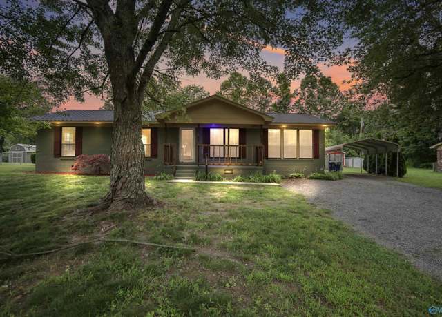 Property at 1204 Cedar Crk NE, Arab, AL 35016, 3 beds, 2 baths