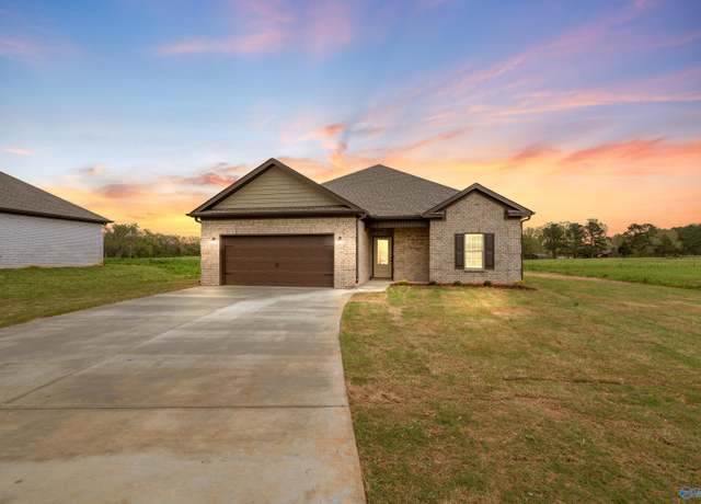Property at 25598 Beulah Rd, Elkmont, AL 35620, 3 beds, 2 baths