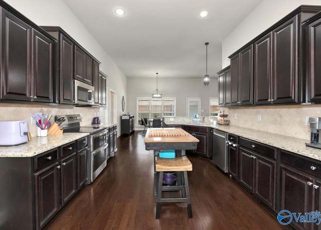 Property at 145 Bakerfield Rd, Madison, AL 35756, 4 beds, 3 baths