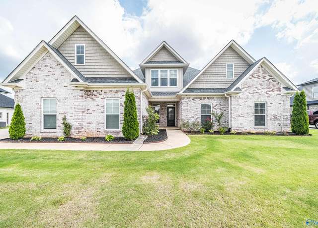 Property at 175 Stonycrossing Rd, Meridianville, AL 35759, 4 beds, 3.5 baths