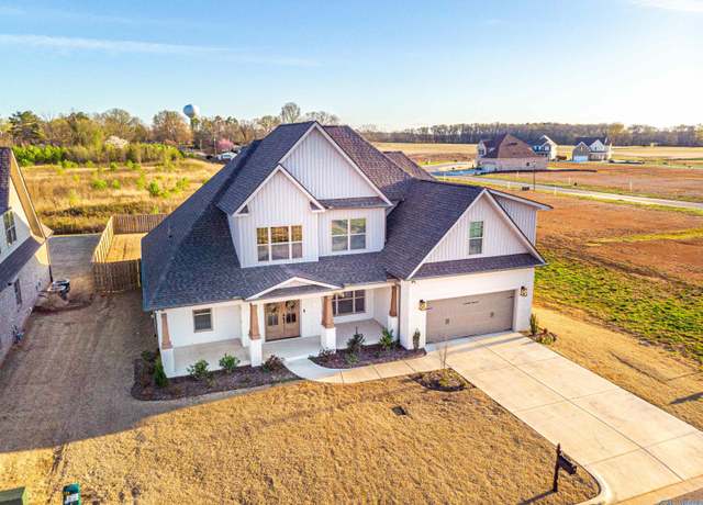 Property at 17802 Longleaf Dr, Athens, AL 35611, 4 beds, 3 baths