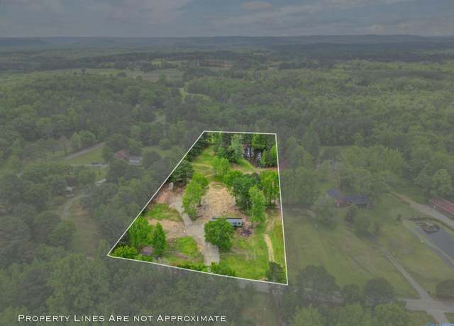 Property at 60 Joe Lemmond Rd, Somerville, AL 35670, 2 beds, 1 bath