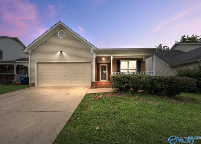 Property at 214 Shadowbrook Ln NE, Huntsville, AL 35811, 3 beds, 2 baths