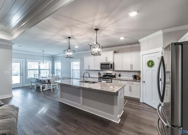 Property at 21986 Natures Cove Dr, Athens, AL 35613, 4 beds, 3 baths