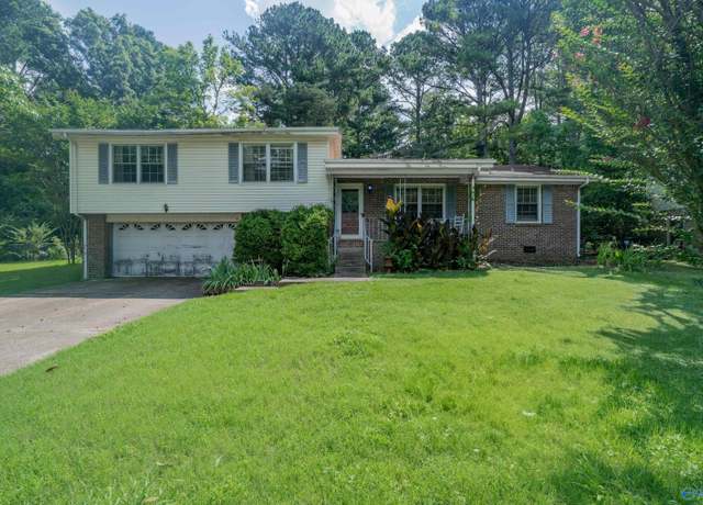 Property at 12215 Chicamauga Trl, Huntsville, AL 35803, 4 beds, 2 baths