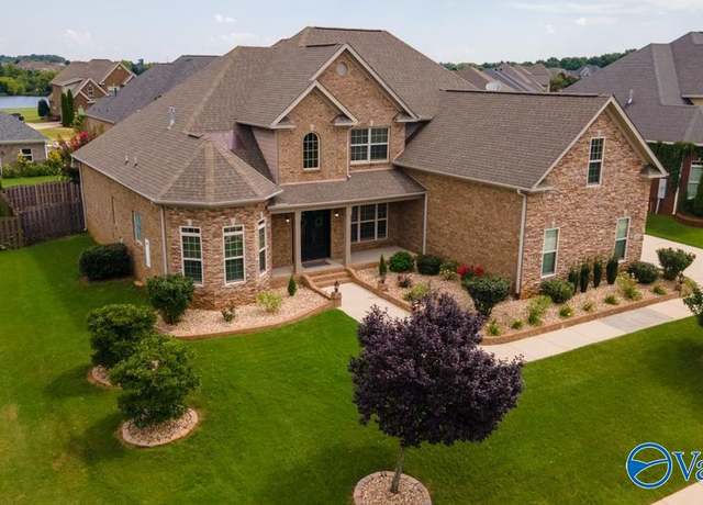 Property at 128 Hatley Ln, Madison, AL 35756, 4 beds, 3.5 baths