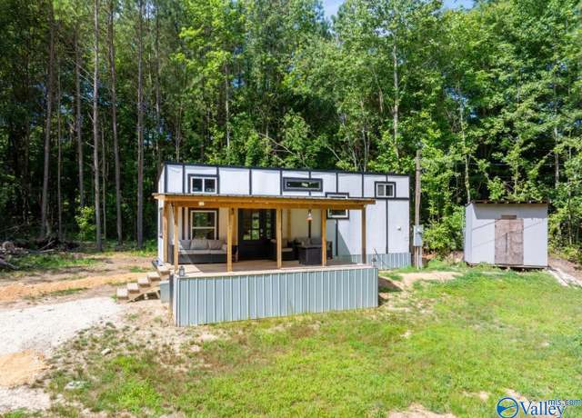 Property at 140 County Road 630, Mentone, AL 35984, 1 bed, 1 bath