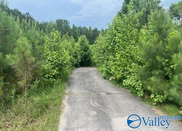 Property at 1321 John L Gap Rd, Boaz, AL 35956