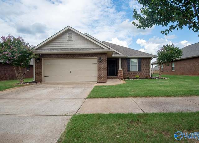Property at 729 River Landing Blvd, Madison, AL 35756, 3 beds, 2 baths