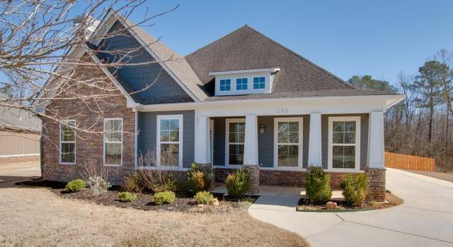 Property at 230 Wolf Creek Trl SW, Huntsville, AL 35824, 3 beds, 2 baths