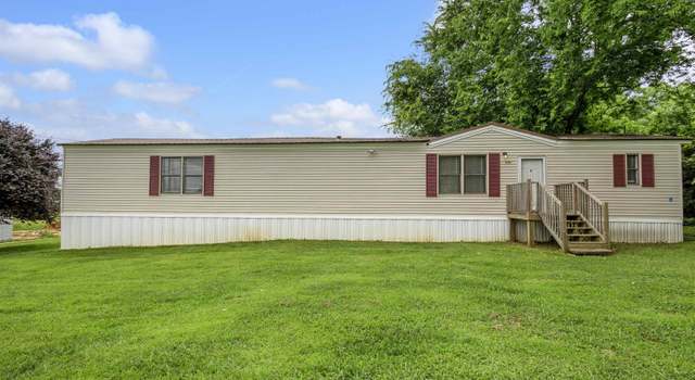 Photo of 166 Green Rd, New Market, AL 35761