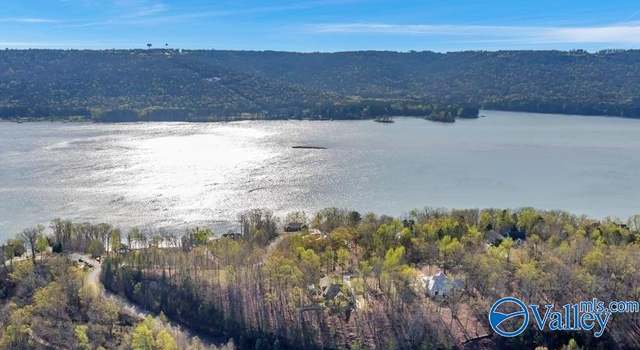 Photo of 745 Monte Sano Dr, Scottsboro, AL 35769