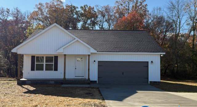 Photo of 136 Ky Creed Ln, Rainsville, AL 35986