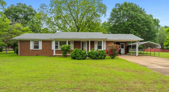 Photo of 113 Gordon Dr, Athens, AL 35611