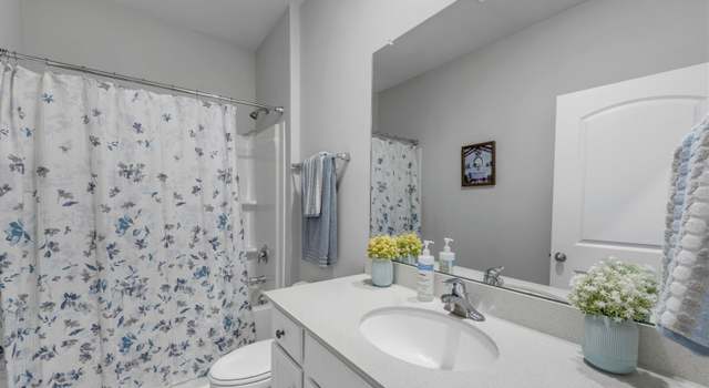 Photo of 140 Branton Ct, New Market, AL 35761