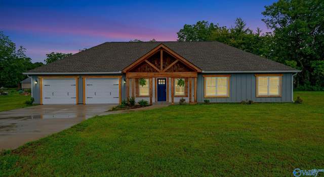 Photo of 51 Beaver Creek Rd, Laceys Spring, AL 35754