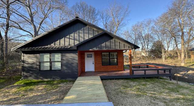 Photo of 927 Joyce Ave, Albertville, AL 35951