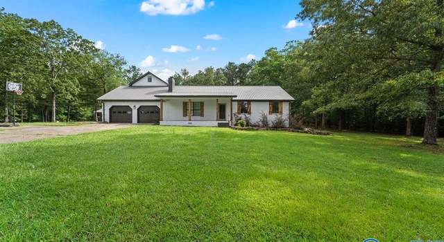 Photo of 300 Aqua Vista Dr W, Gadsden, AL 35901