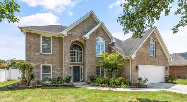 Photo of 214 Cheval Cir SE, Brownsboro, AL 35741