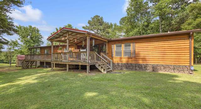 Photo of 814 Holmes Drake Rd, Falkville, AL 35622