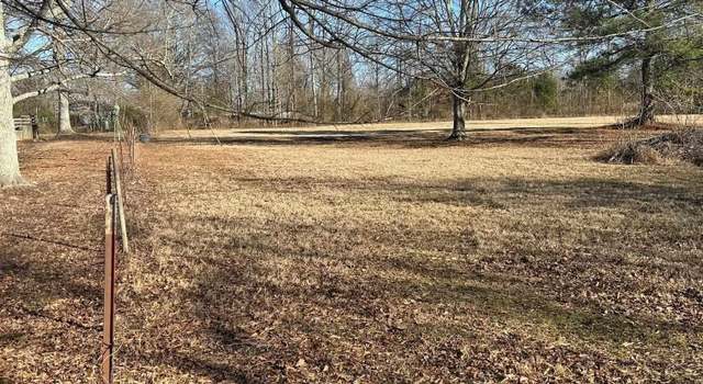 Photo of 2144 Elkwood Section Rd, Hazel Green, AL 35750
